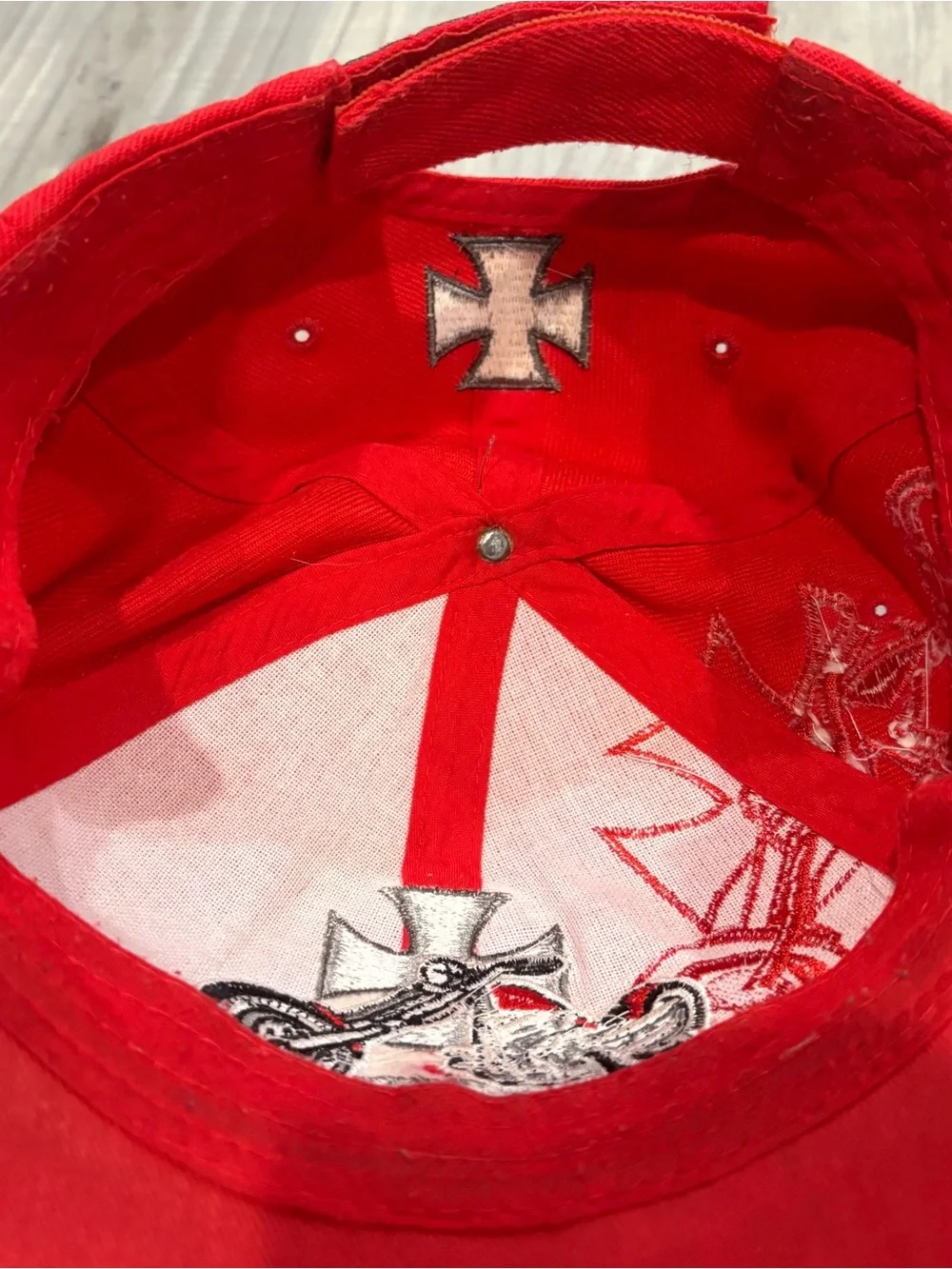 Choppers vibrant red